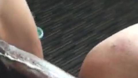 Ce mec jouit d&rsquo;un pornos gays black
